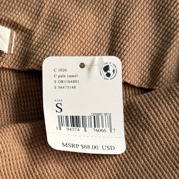 We The Free Fuji Off Shoulder Thermal Top Small S Pale Camel Waffle Knit Casual - Picture 12 of 12